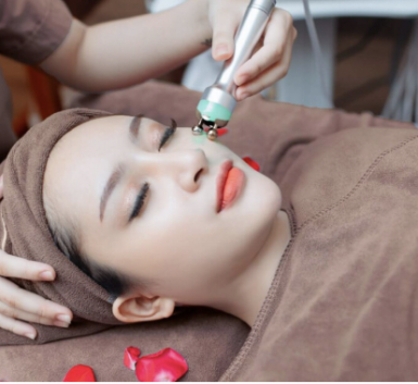 Chăm sóc da mụn cơ bản (12 bước)